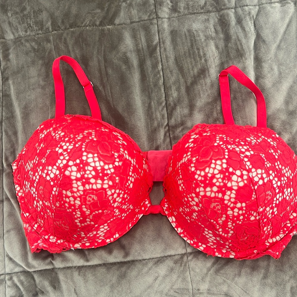 Victoria’s Secret Push Up Bra